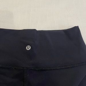Lululemon High-Rise Crop Leggings